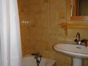 Appartements Charmant duplex lumineux avec parking couvert proche telepherique - FR-1-464-95 : photos des chambres