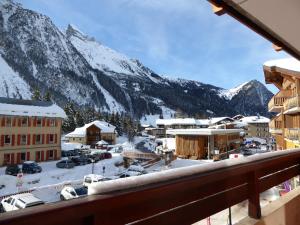 Bel appartement au centre de Pralognan avec parking - FR-1-464-107