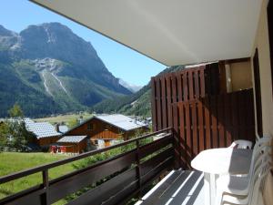 Appartements Appartement Pralognan-la-Vanoise, 3 pieces, 6 personnes - FR-1-464-119 : photos des chambres