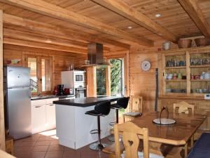 Chalet Pralognan-la-Vanoise, 5 pièces, 8 personnes - FR-1-464-144