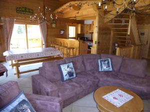 Chalet haut de gamme pour 10 pers., proche pistes, parking privé - FR-1-464-7