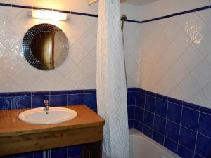 Appartements Appartement cosy a Bozel - Balcon sud, garage, proche Courchevel et lac - FR-1-464-13 : photos des chambres