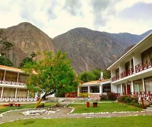 Fundo Hotel Ayarpongo - Churín