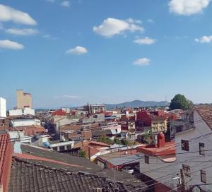 El Salto de Camela - Vera y Espín Hostal