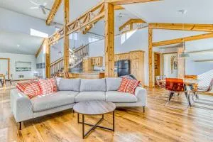 Six Mountain View - Cloverdale