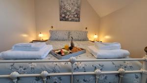 Puddleduck Cottage - Part of the The Bay Filey Holiday Village with pool, gym and direct beach access, pub, restaurant, tennis and meadows walks