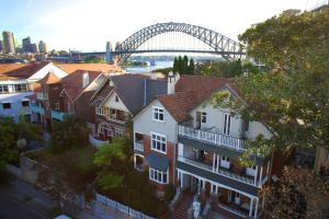 Glenferrie Lodge hotel, 
Sydney, Australia.
The photo picture quality can be
variable. We apologize if the
quality is of an unacceptable
level.