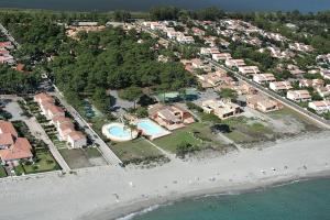 Appartements Res Cala Bianca, Borgo-Plage, apartment near the sea : photos des chambres