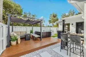 * NEW* The Bungalow Jupiter! - Moremoments Rentals - جوبيتر