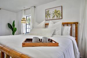 * NEW* The Bungalow Jupiter! - Moremoments Rentals