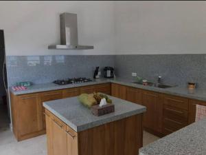 Beachfront Private VILLA & POOL