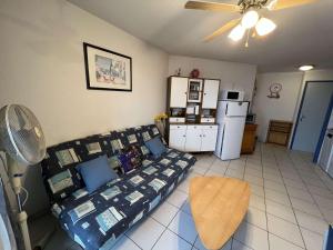 Appartements Charmant T2 Cabine en Centre-Ville, 6 Pers., 200m de la Plage - Animaux -10kg OK - FR-1-701-47 : photos des chambres