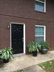 Suite 4, Sleep 5, Walk to Attractions in Uptown