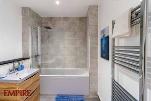 Stunning One Bedroom Duplex Apartment In Heart of Jewellery Quarter