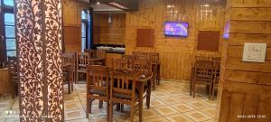 Hotel Silver Inn Srinagar