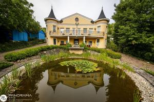 Apartment with Garden View room in Panoráma Birtok