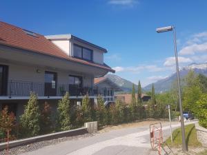 Appartements L'appartement JARDIN avec vue montagnes : photos des chambres