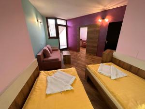 Hotel N