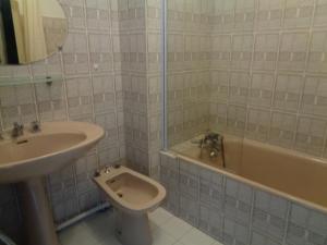 Studio en Centre-Ville dArcachon avec Balcon, Parking Privé et Wi-Fi, à 300m de la Plage - FR-1-374-28