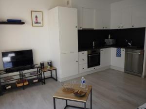 Sol-y-Days Baroncelli, Appartement rénové avec vue latérale sur mer et proche du centre ville