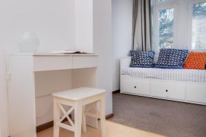 90m2 Apartament 400m to the Beach Sopot by Noclegi Renters