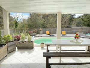 Maisons de vacances Maison Bretignolles-sur-Mer, 4 pieces, 10 personnes - FR-1-231-262 : photos des chambres