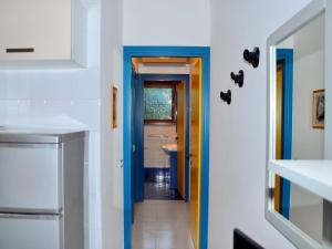 Cozy apartment close to the sea-Beahost