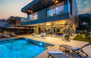 Beautiful Home In Baska With Wifi 