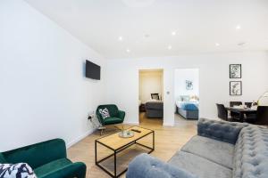 Cresta House - Modern Apartments