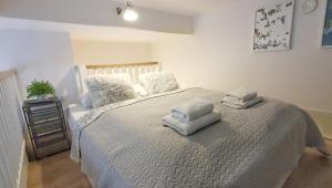 HolidayHomePL Aparthotel 009 z balkonem przy plaży