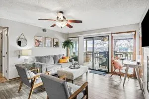 Full Moon Condo - Four Seasons