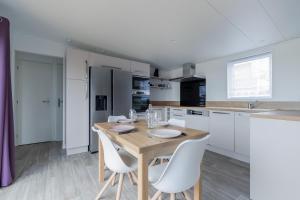 Chalets Beau Chalet a Bretignolles Sur Mer pour 6 personnes : photos des chambres