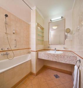 Junior Suite room in Mamaison Residence Izabella Budapest