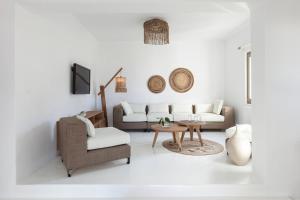 Executive Paros Villa Villa Avra 3 Bedrooms Sea View & Outdoor Jacuzzi