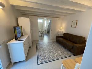 La Casa di Rocco e Maria 1947