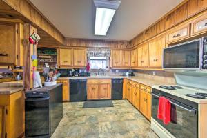 Waterfront Home with Boat Dock in Gun Barrel City