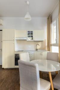 Largo Molina Apartment 1 by Wonderful Italy