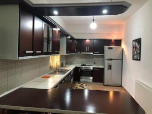 The Olive View Apartment by Ceni, Elbasan