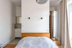 Appartements Appt F4 Neuf Lumineux, centre Ville, Garage : photos des chambres