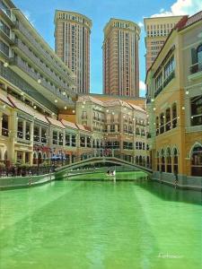 Morgan Suite BGC shortwalk1 Venice Mall free pool