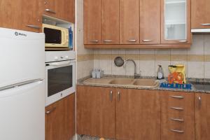 Prado, A-5-52 PK INT 85