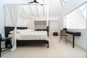 Casa Panamera- 5br luxury beach Villa Playa Coson