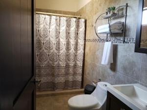 Hermoso edificio ubicado a pocas cuadras del Malecón de La Paz BCS