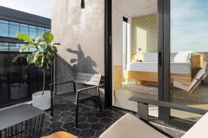 Studio with Balcony room in ARRIVE Austin