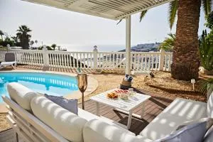 Stunning Villa with Breathtaking Ocean View - Los Caideros