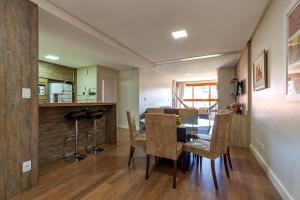 Rosa Edifício Valle Dell Art