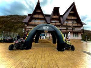 CONACUL VANATORULUI, Borlova - MUNTELE MIC - Enduro Base