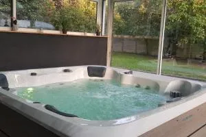 Maison paisible Rennes sud avec jaccuzzi sur réservation - 圣雅克德拉朗德
