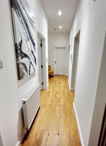 No1 Lux Apartment Nuneaton with Gated, Private Parking
