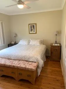 Horatio Cottage - Apple Tree Flat